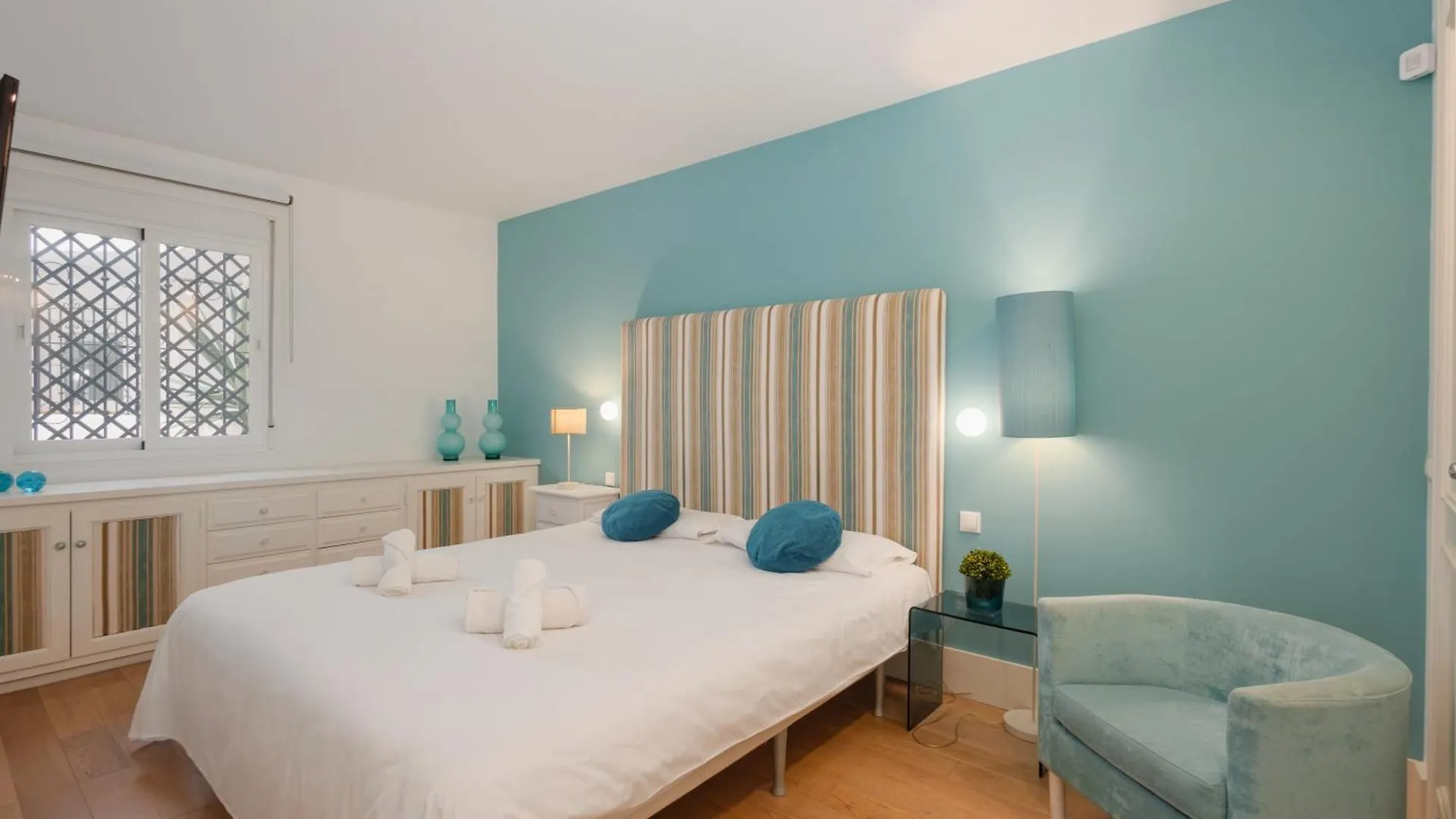 Apartment With Stunning Sea Views, Puerto Banus Μαρμπέλλα